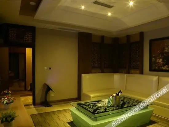 Shanjingcheng Holiday Hotel