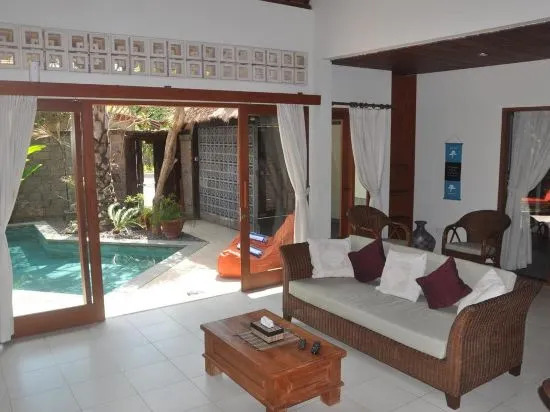 Villa Ayuni
