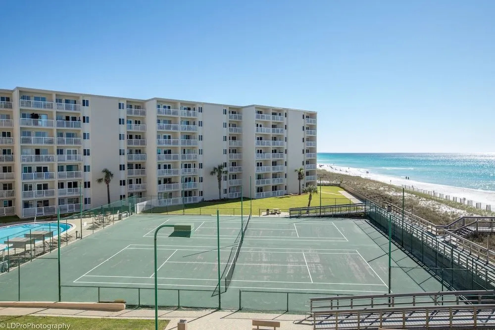 Holiday Surf & Racquet 402 2 Bedroom Condo by RedAwning