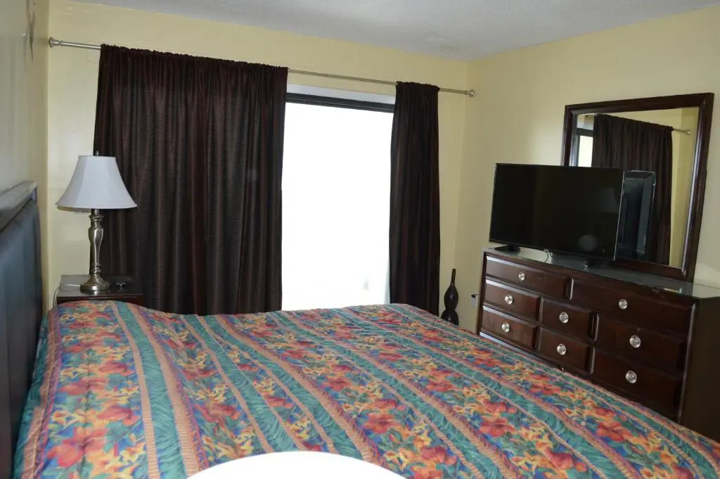 The Summit Condominiums