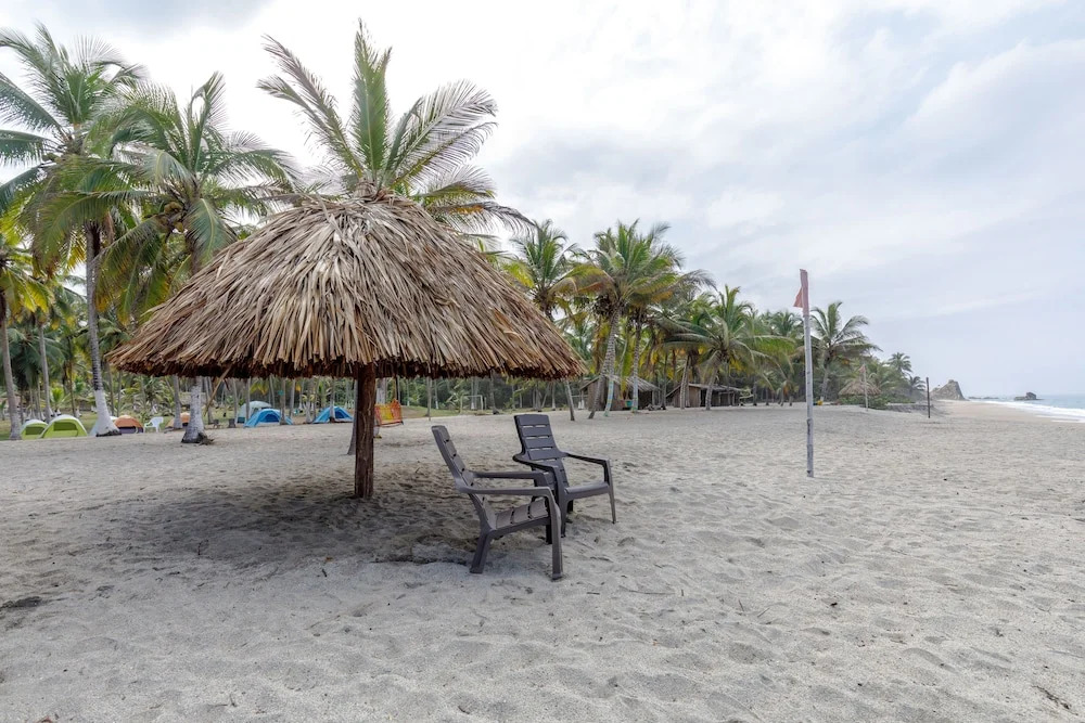 CASA DE CAMPO CASTILLETE dentro del PARQUE TAYRONA