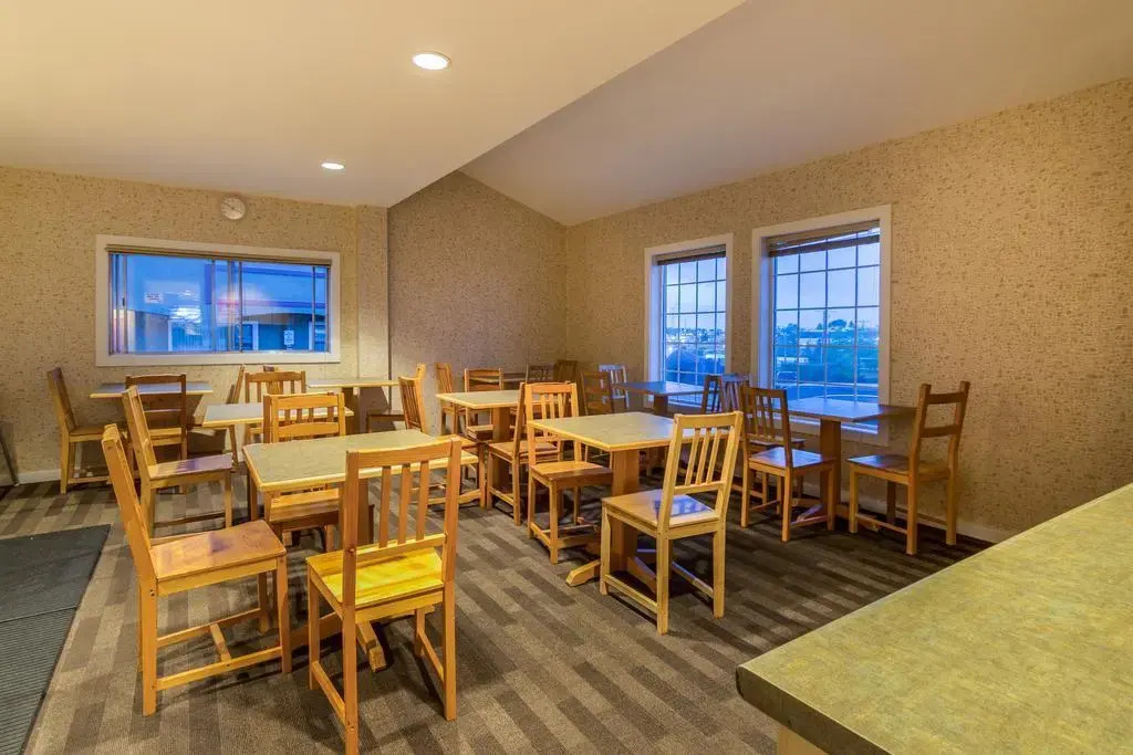 Chinook Value Inn