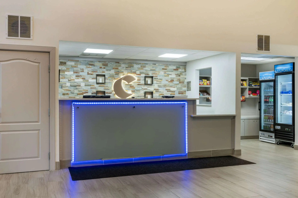 Comfort Suites Elgin Northwest