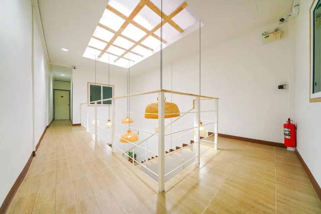 D-hub Hostel