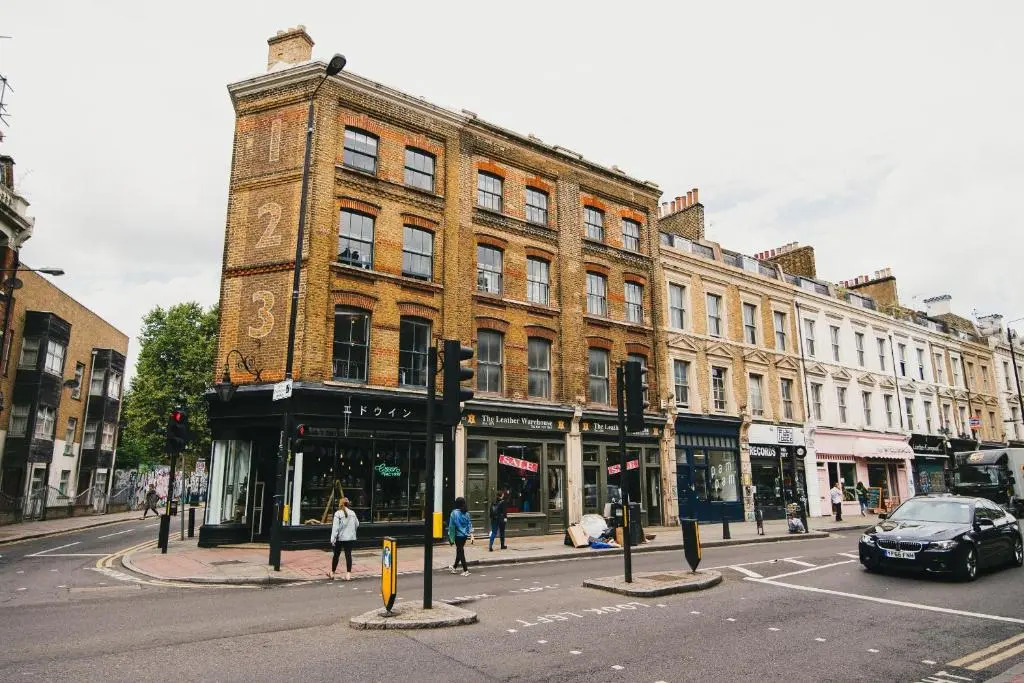 D8 - Shoreditch