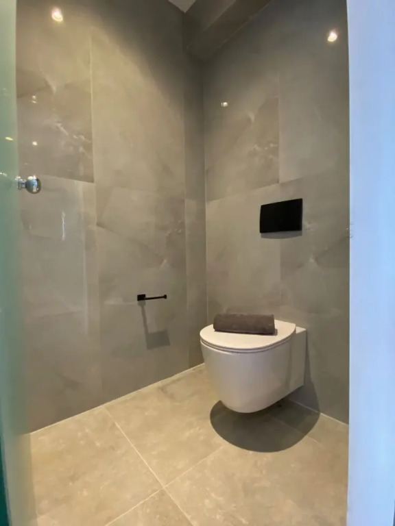 Room-luxury Suite With a Queens Double b