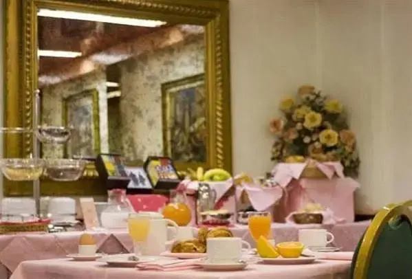 Hotel Lo Zodiaco