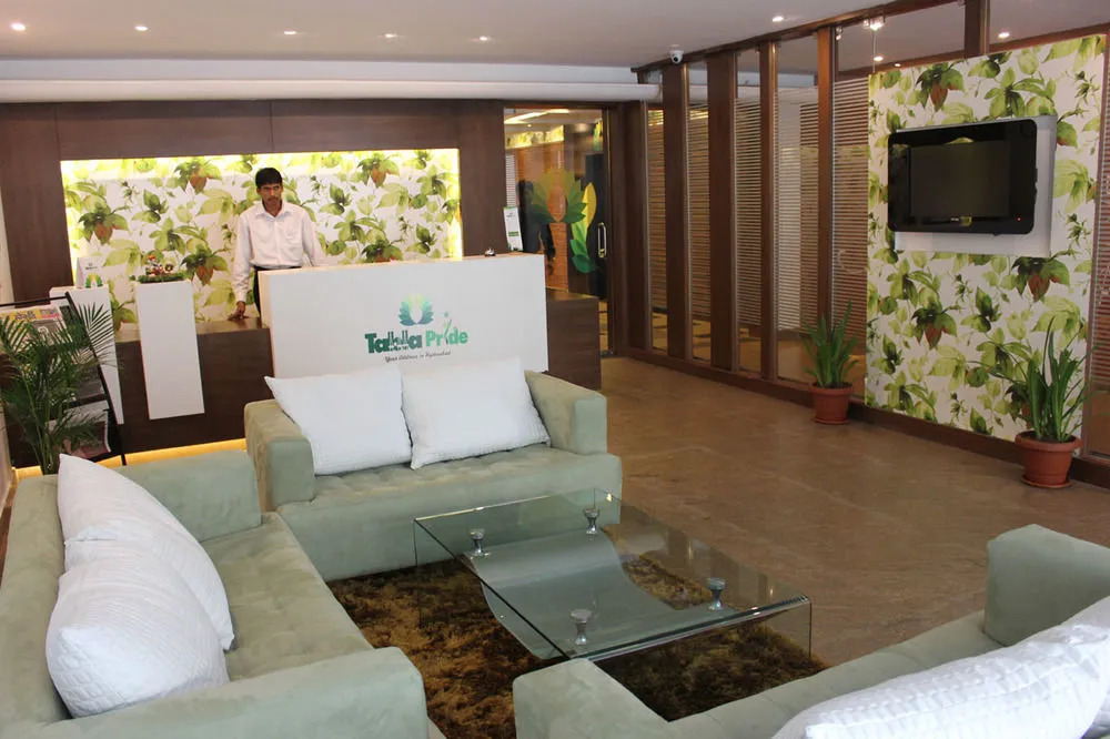 Hotel Hemaadri Grand