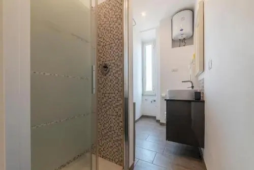 San Lorenzo Functional Flat
