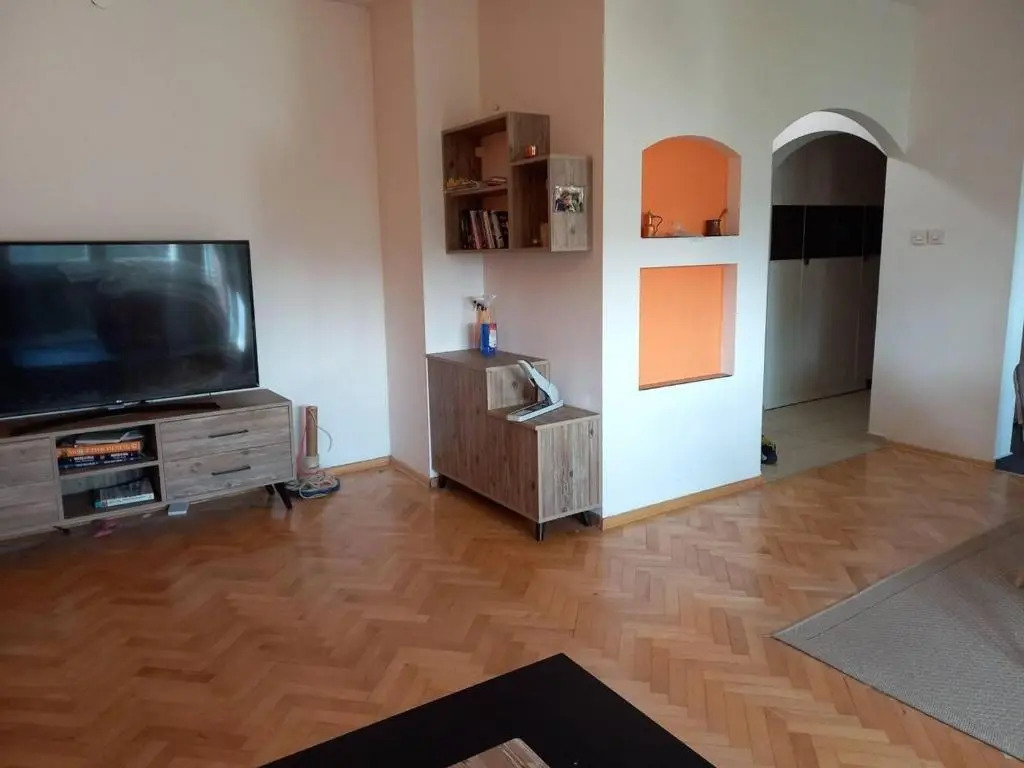Stunning Color 1-bed Apartment in Skopje