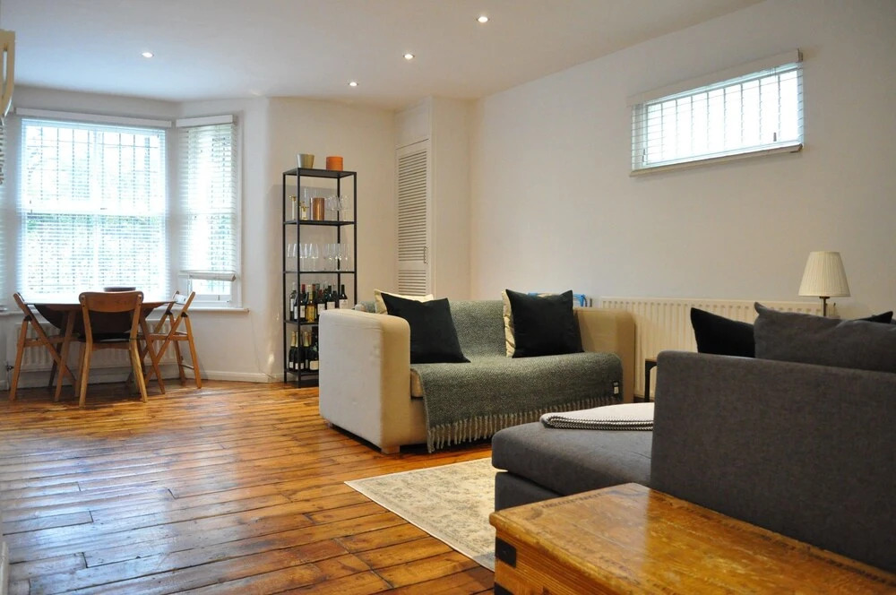 Fabulous 1 Bedroom Flat in Dalston Junction
