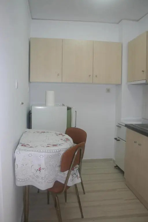 Sea view flat @ centre LOUTRAKI 1BR