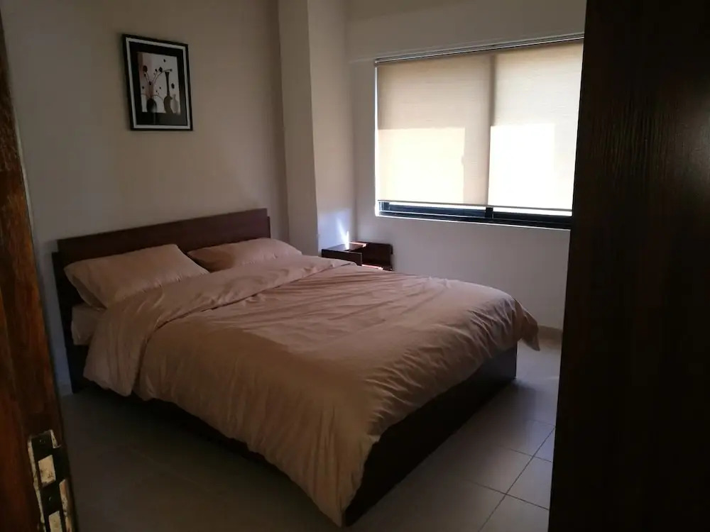 Dair Ghbar Apartment