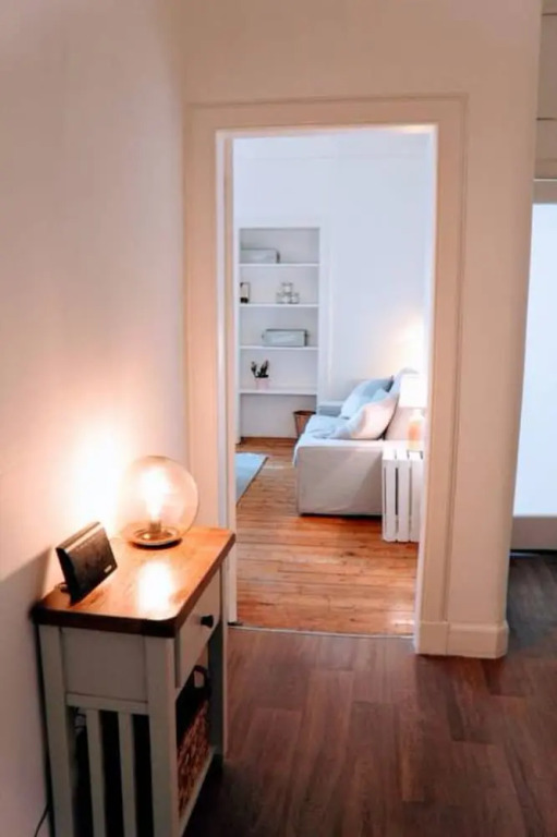 1 Bedroom Apartment Near Arthurs Seat