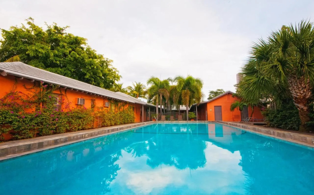 Biba Hotel