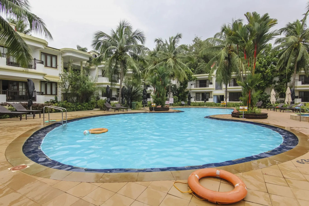 Sonesta Inns Beach Resort - Candolim Beach