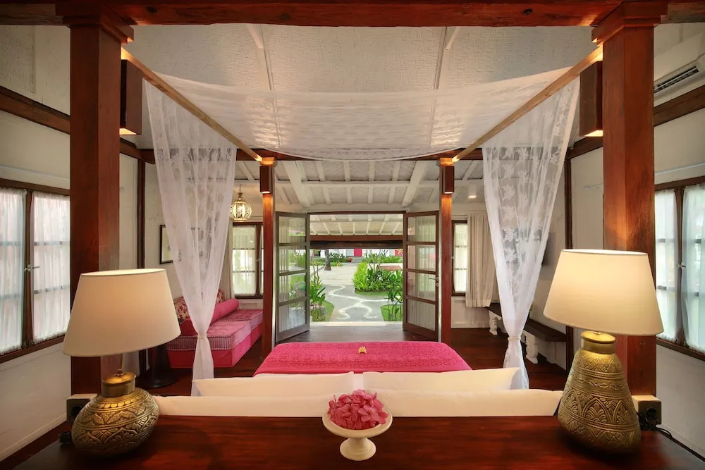 Turtle Garden Hotel