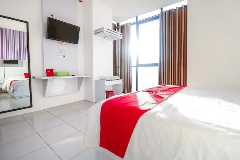 Elok Guest House By RedDoorz