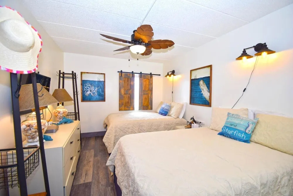 Beachaven 305 1 Bedroom Condo by RedAwning