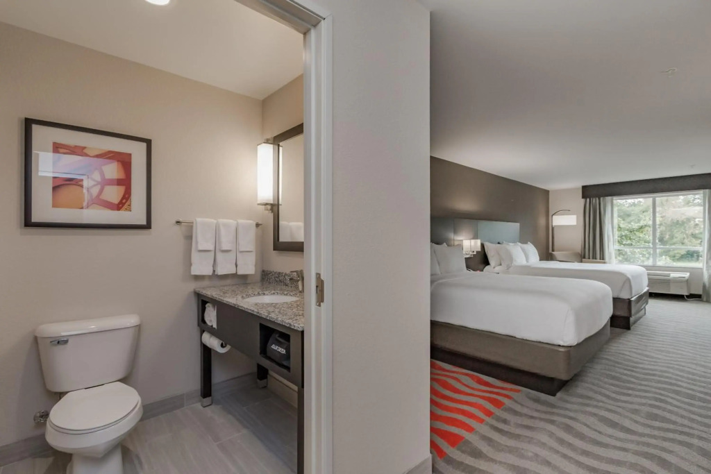 Holiday Inn Mishawaka by IHG