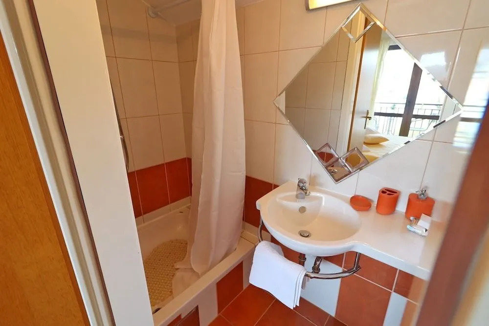 Apartment Josipa Vela Luka