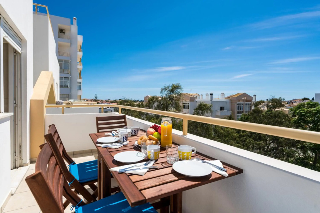 Two Bedroom Sea View Apartment Lagos