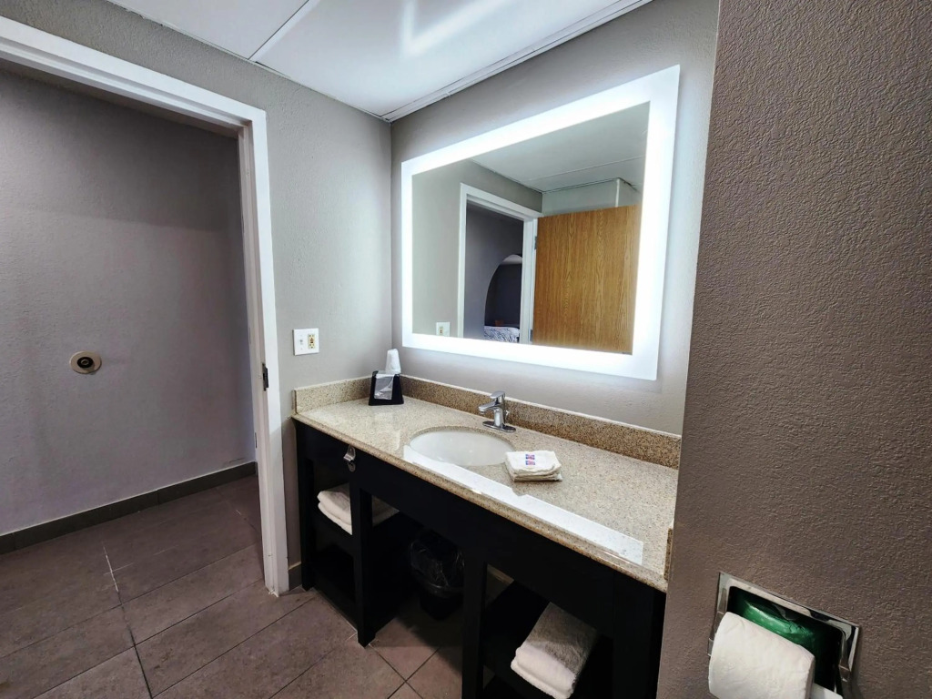 Motel 6-Pine Bluff, AR