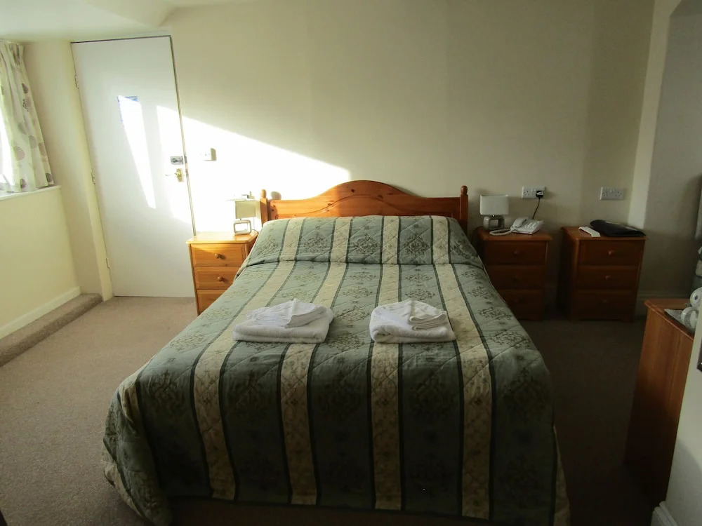 Alison Park Hotel