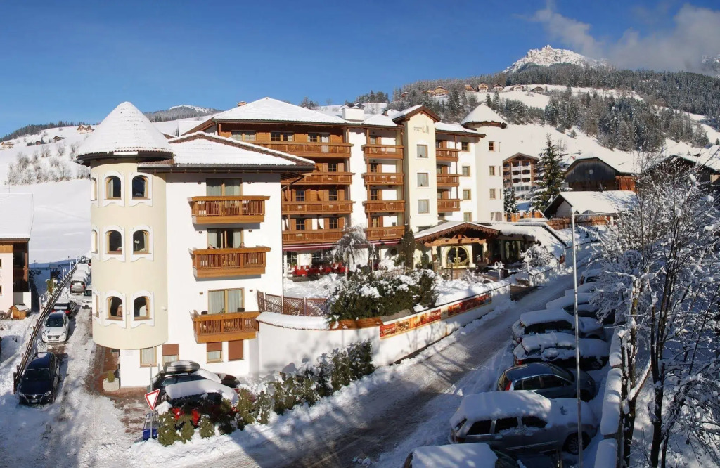 Almhof Hotel Call
