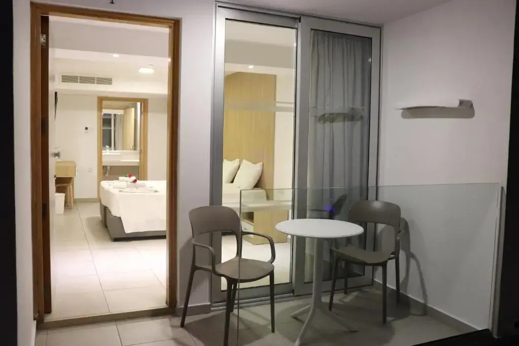 JOY Hotel Apts