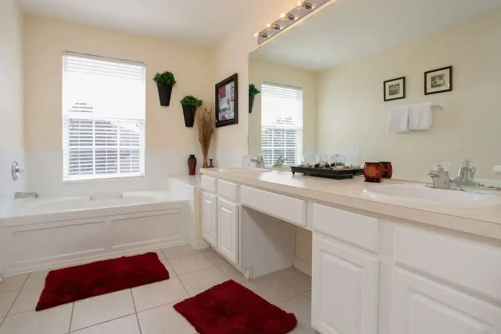 Villa 2682 Manesty Windsor Hills