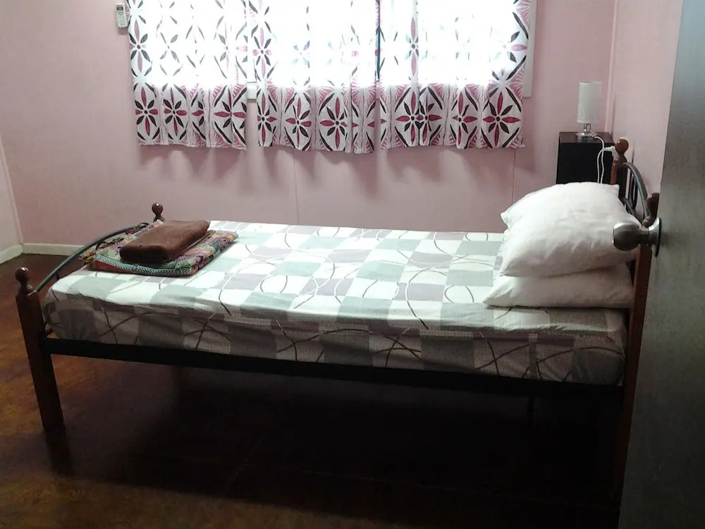 Airport Homestay