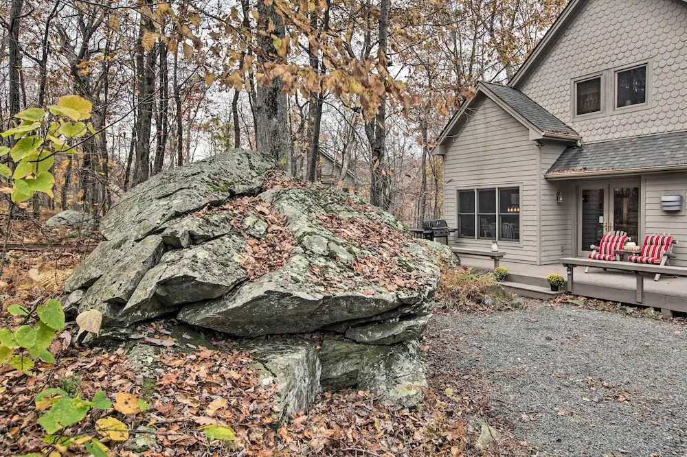 Wintergreen Resort Cabin: Near the Slopes!