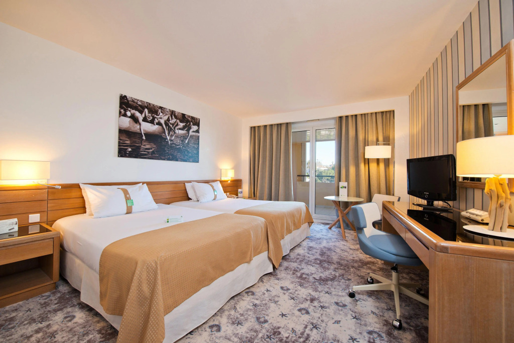 Holiday Inn Nice - Port St Laurent by IHG