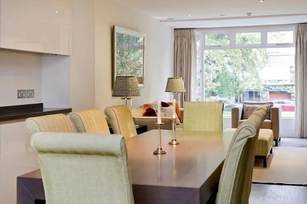 4 Bedroom House, Holland Park