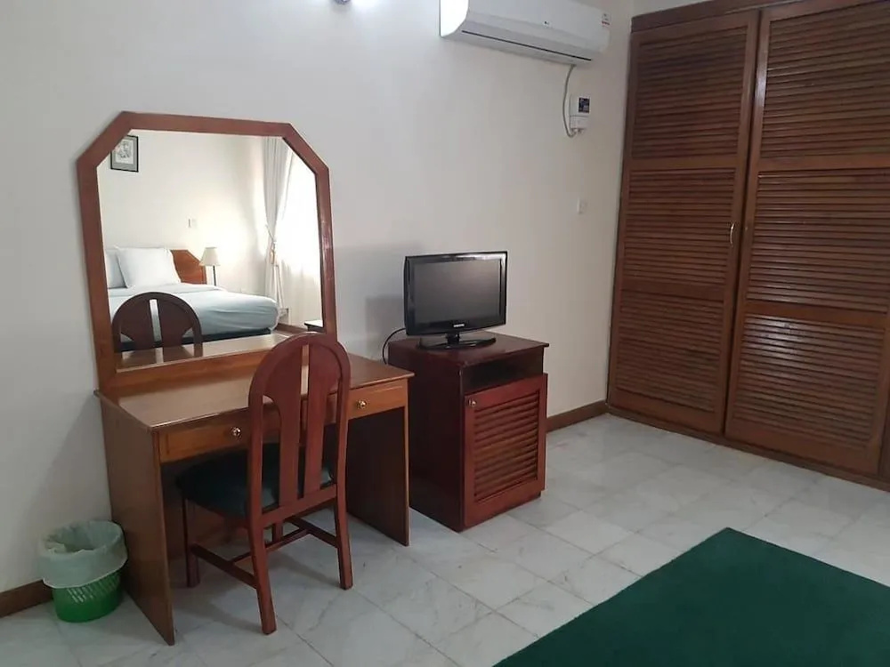 Peniel Apartments