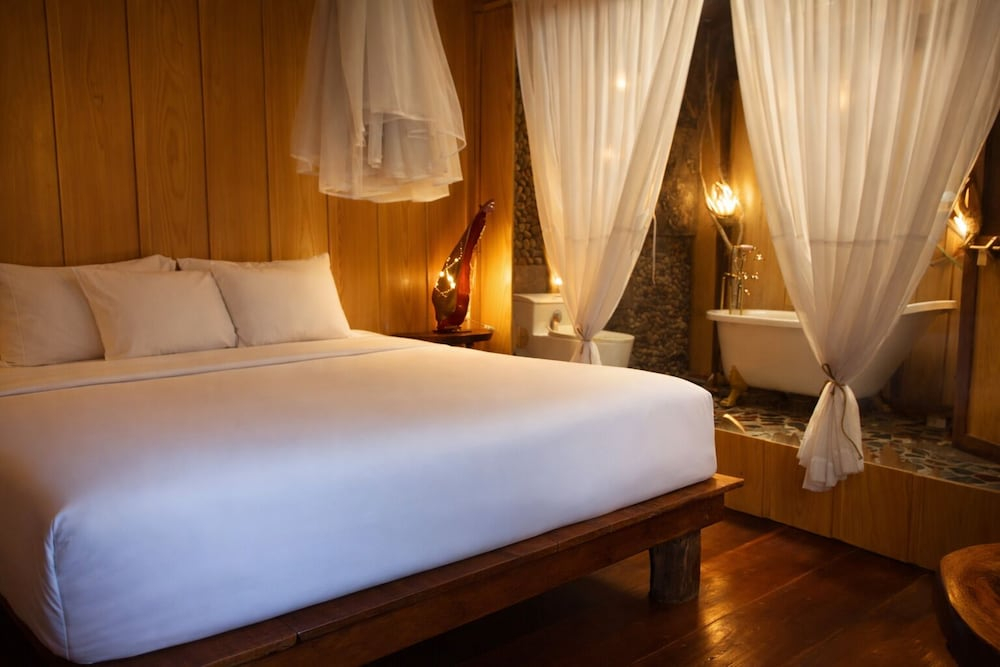 Mekong Silt Ecolodge
