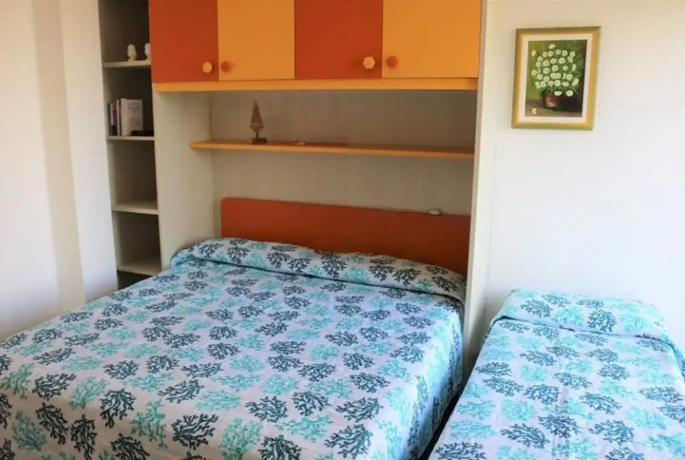 Lovely Bright Flat Near the Beach