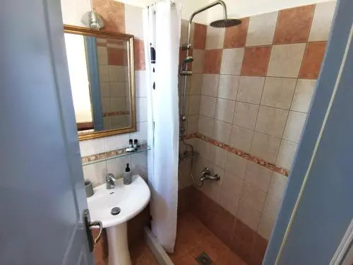 Taletos Apartments & Studio