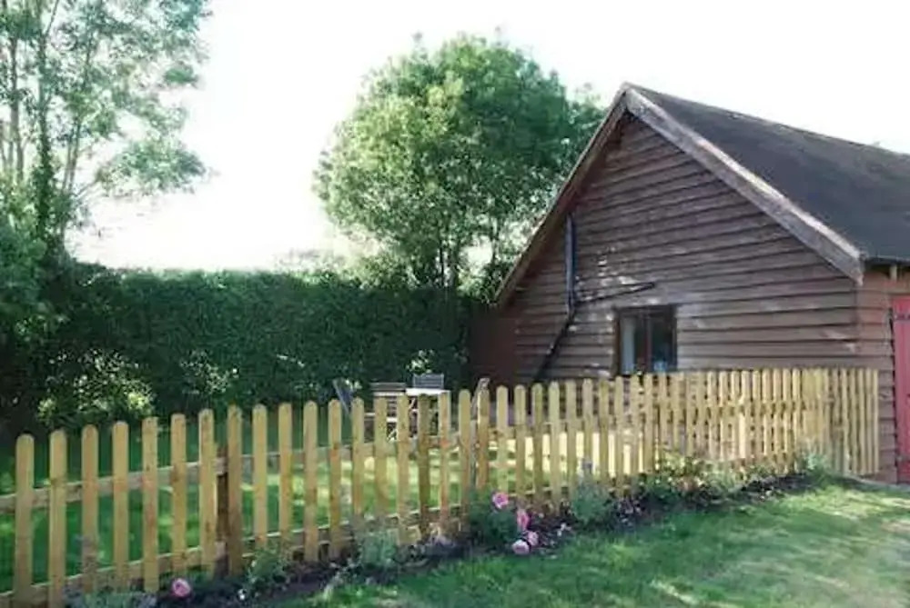 The Chalet is pet Friendly on a Farm Near Malvern