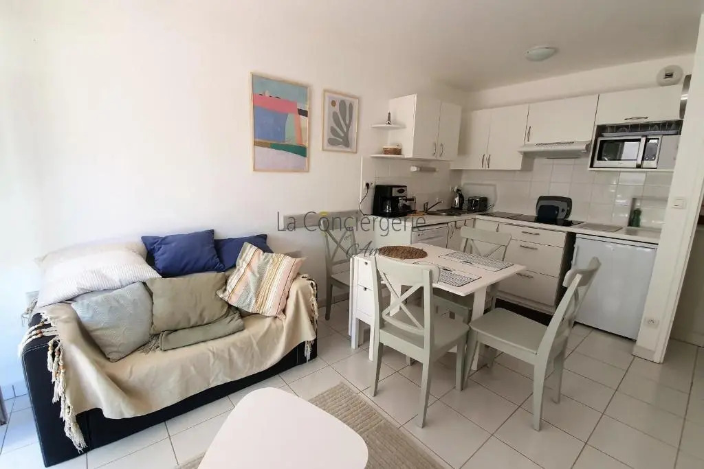 Les Obiones bel appartement avec stationnement