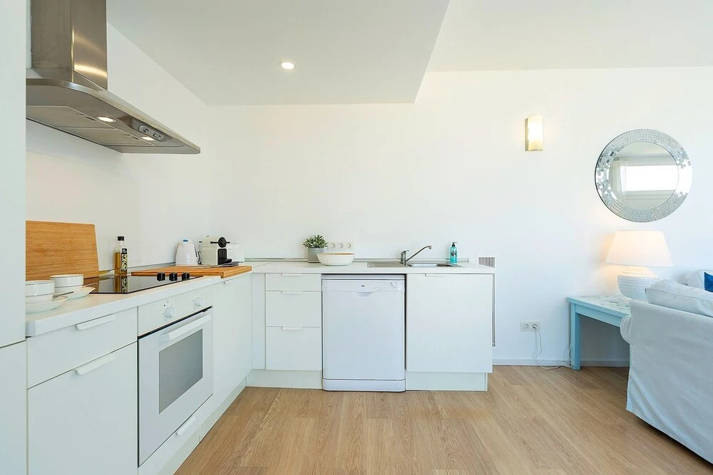 Sunny Townhouse With Terrace in Son