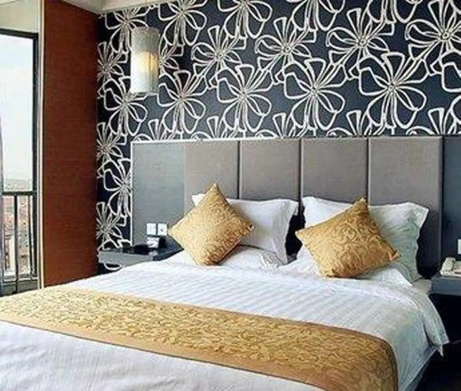 Wuhan Zhuo Yue Holiday Hotel