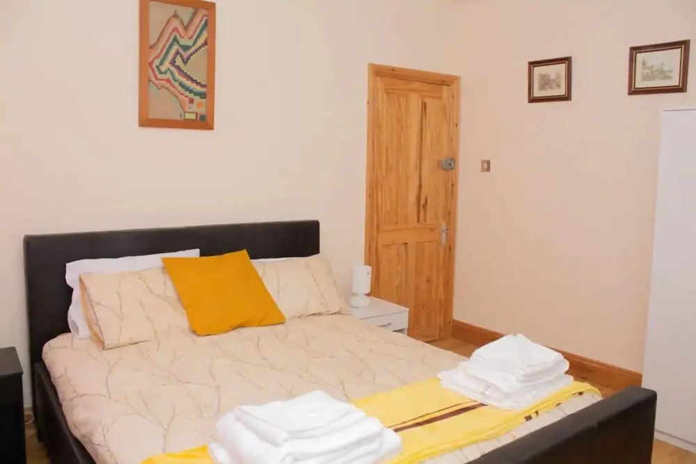 St James Apartment Iii