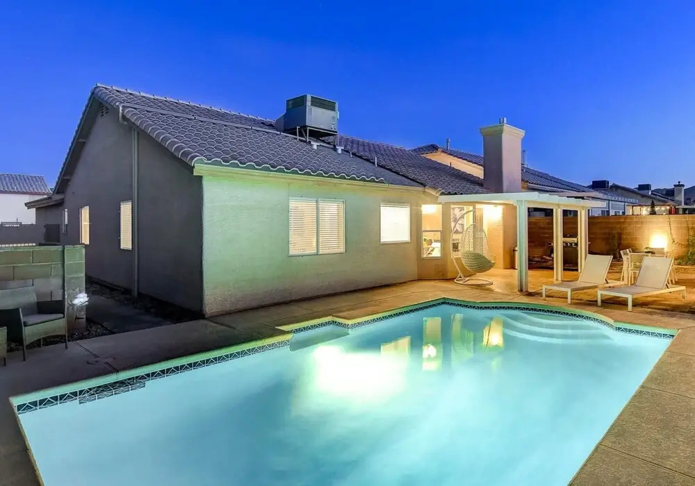 Sunny Heated Pool Retreat Near Las Vegas 1-story 3 Bedrooms Fully Equipped Island Kitchen