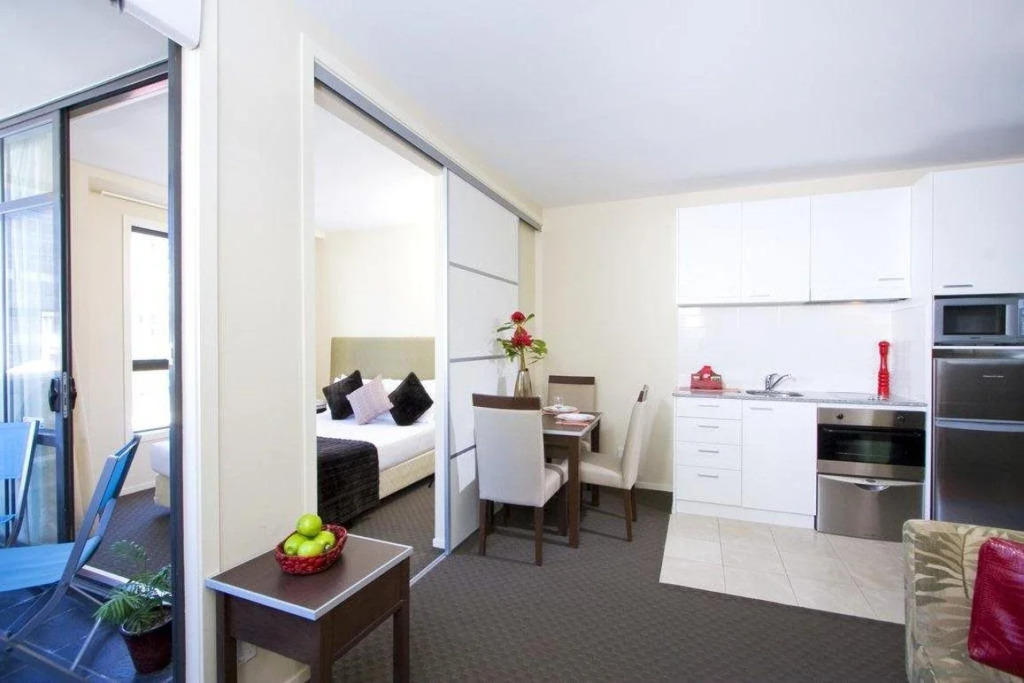 Quest on Queen Serviced Apartments