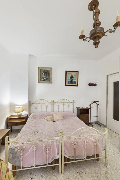Limited Edition Guesthouse