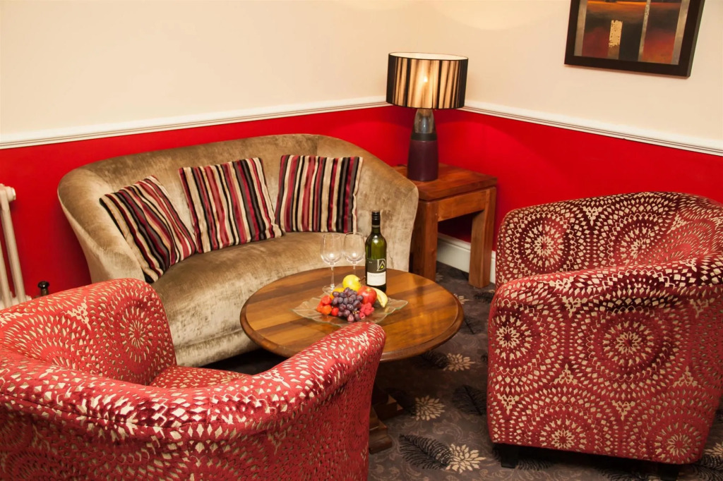 Lion Hotel
