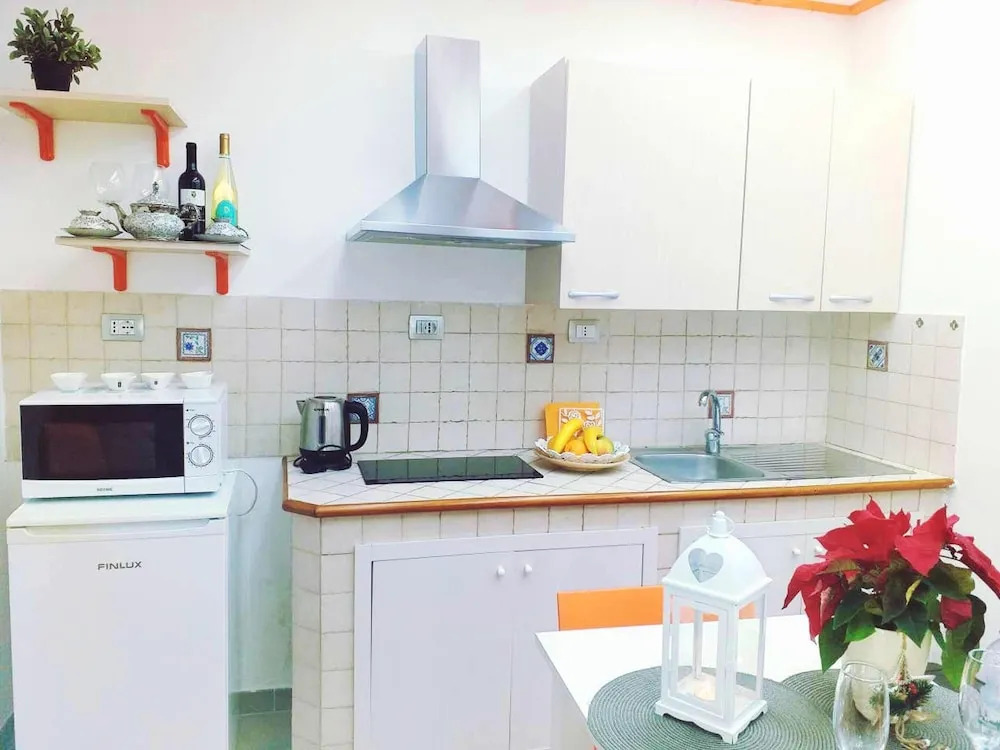 Apartment with One Bedroom in Siracusa, with Wonderful City View And Wifi - 1 Km From the Beach