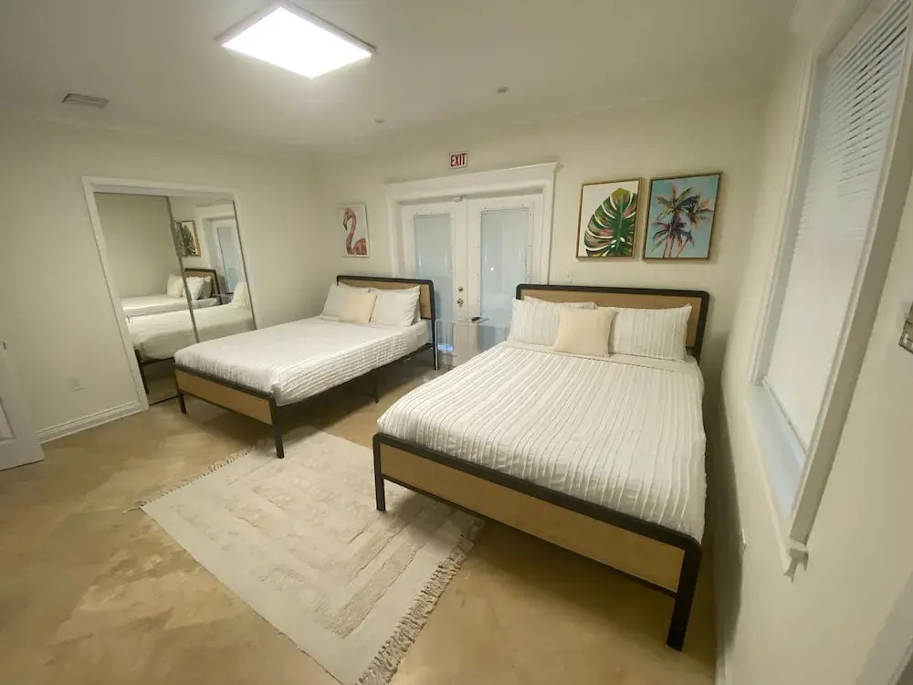 Biscayne Park 3BD 2BA -spacious